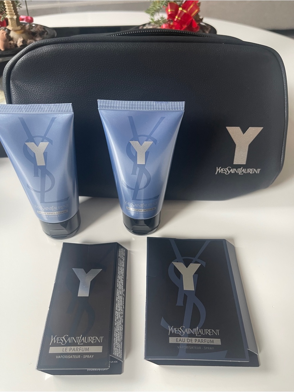 YSL Toiletary bag travel after shave, shower gel, samples Set NEW